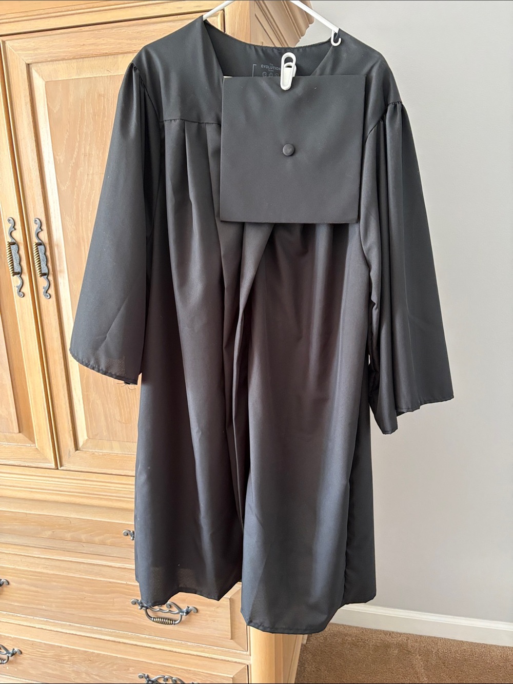 Unisex Jostens Evolution Bachelor Graduation Gown - Black